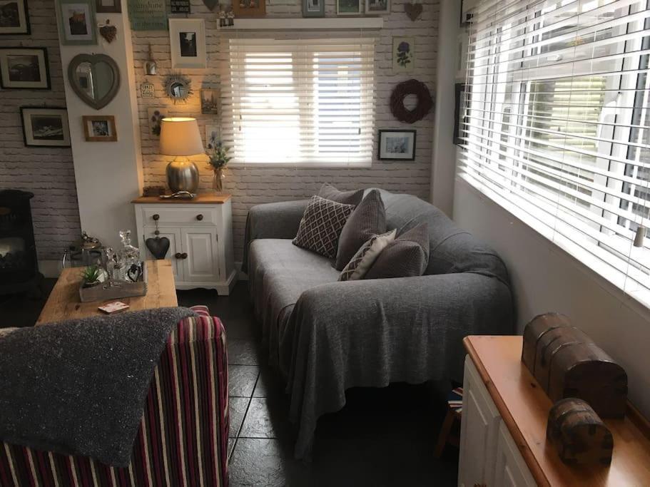 فيلا Herb Garden Bungalow Nazeing المظهر الخارجي الصورة
